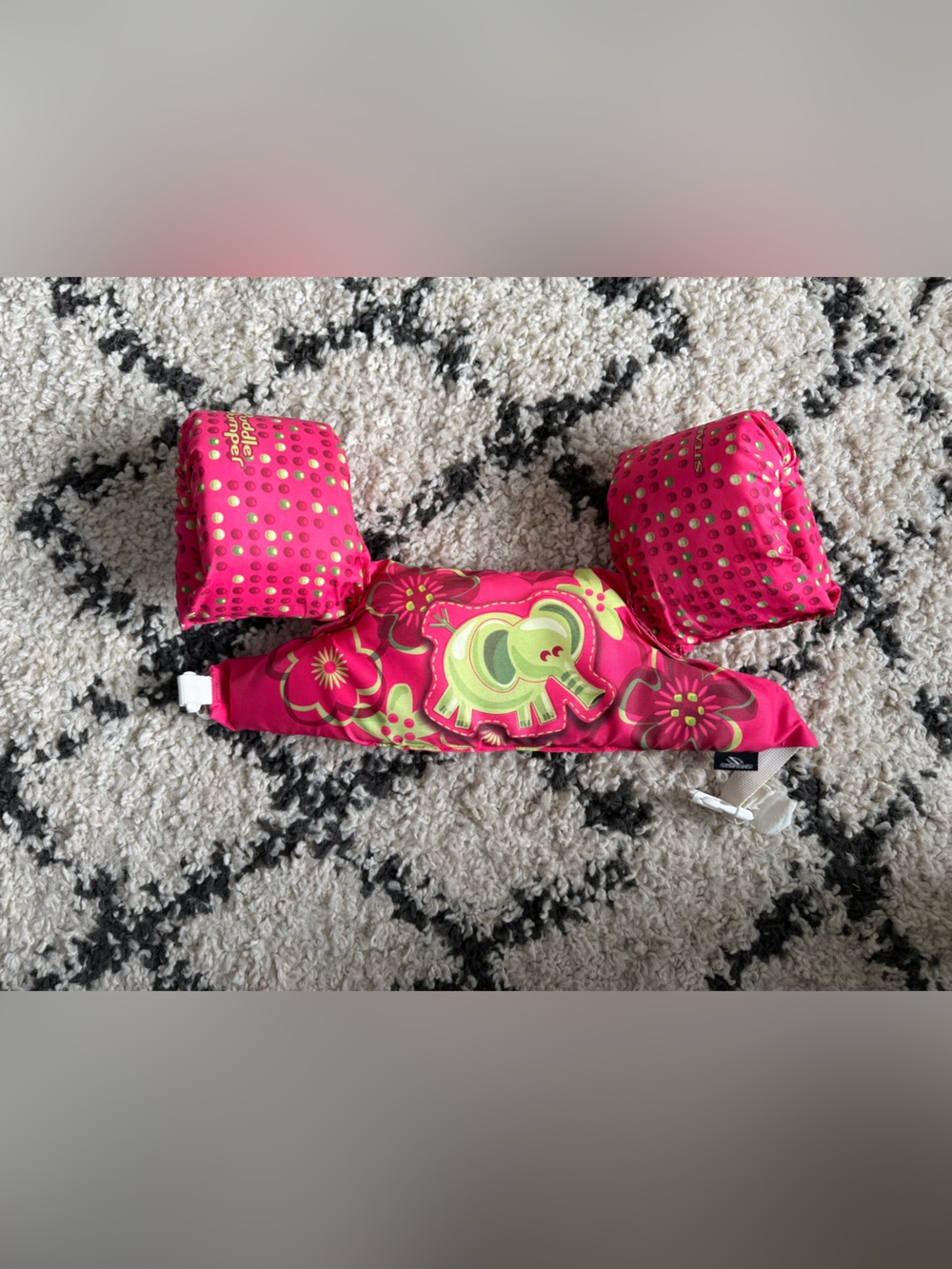 Kids Stearns Puddle Jumper Pink Elephant Swim Float Vest with Arm Bands